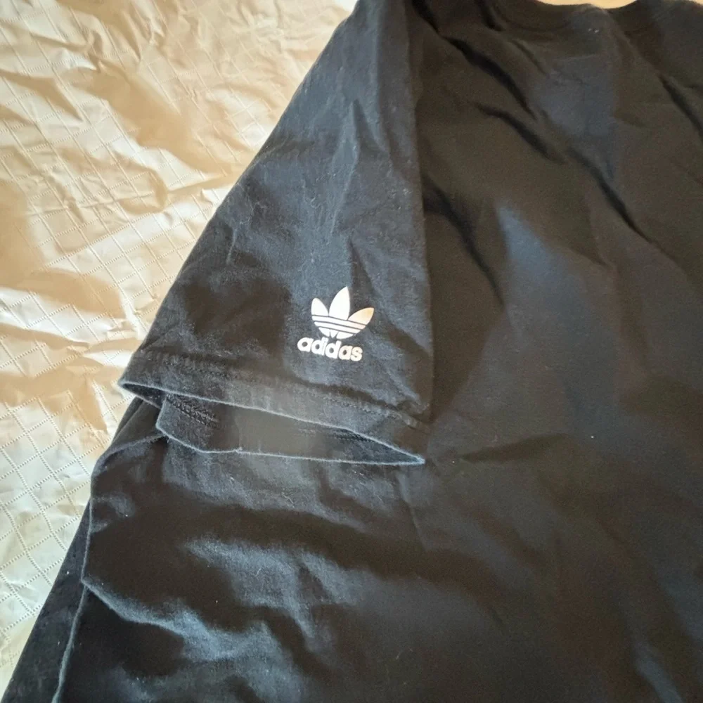 Adidas T-shirt Black Size XLarge